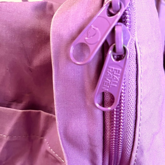Fjällräven Kånken Classic Pastel Lavender 16L 23510 Backpack 15 x 10 x 5 Spring main image 10